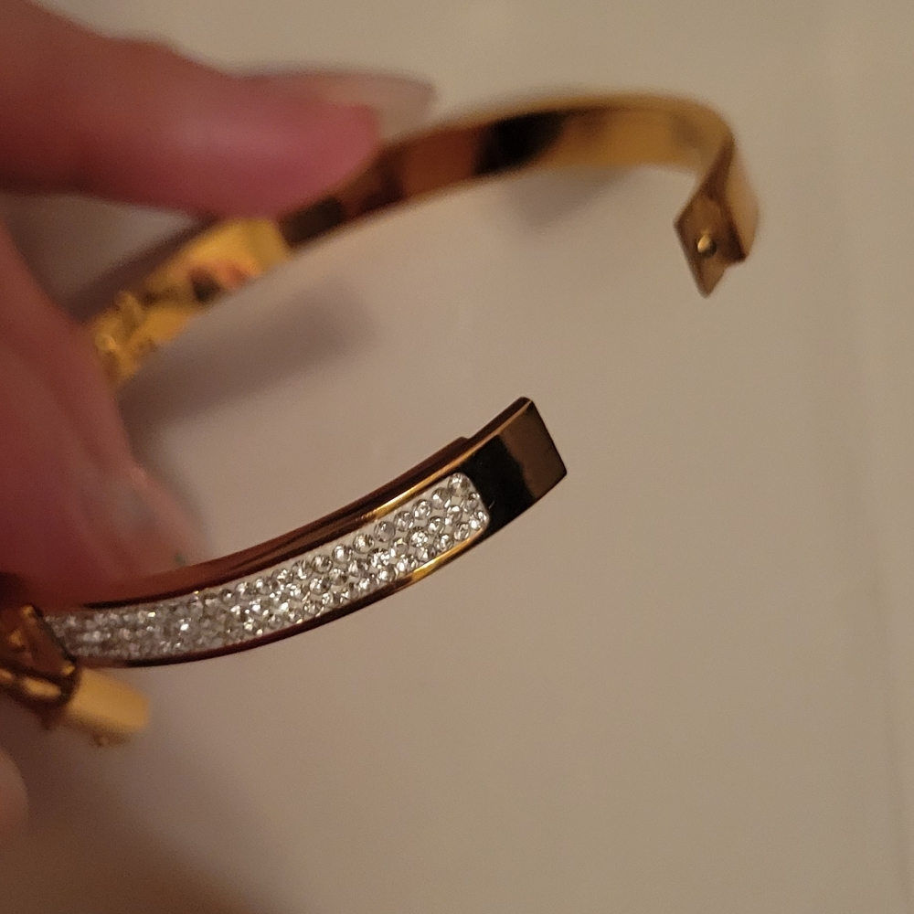 Gold wash MK bangle - Picture 4 of 7